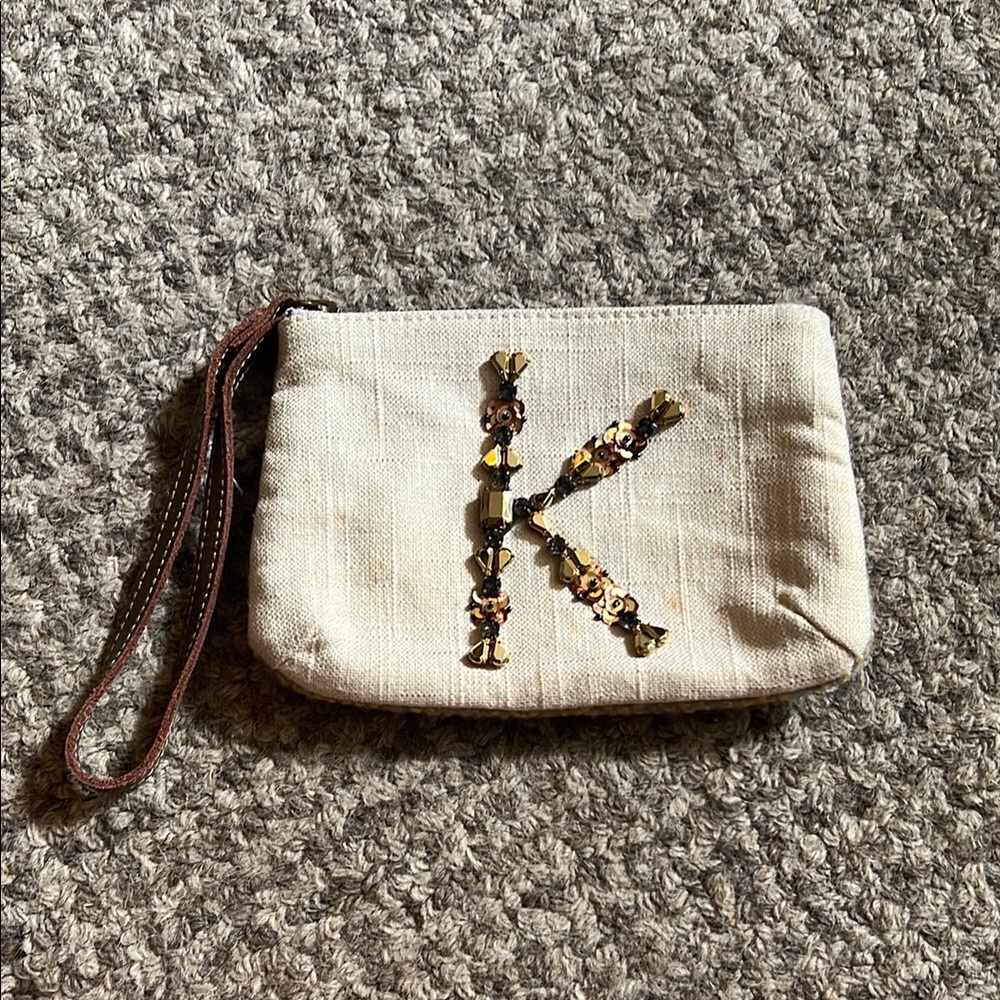 👜 Anthropologie Wristlet Bag with Gold Beaded “K” Monogram 👜